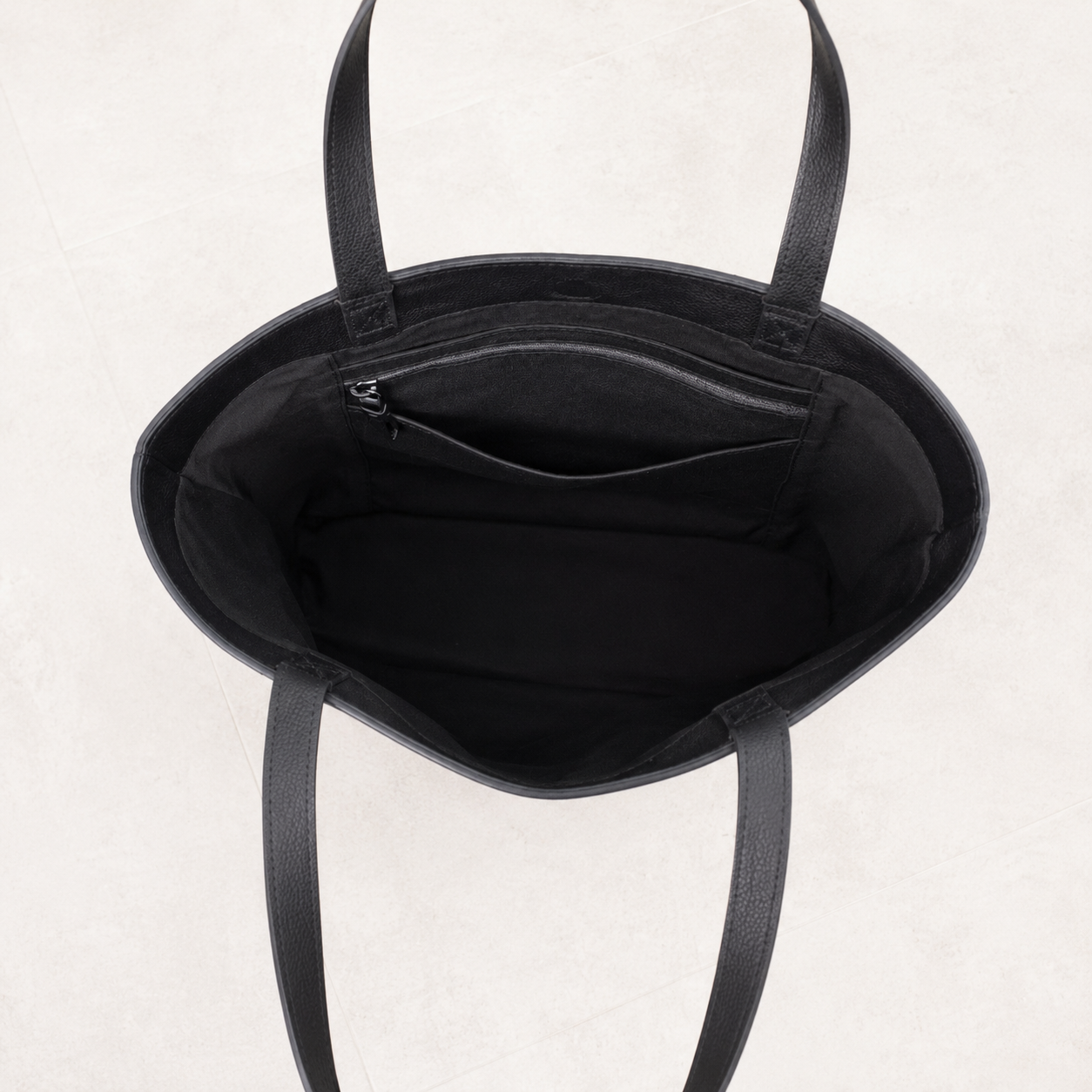 Minimal Leather Tote